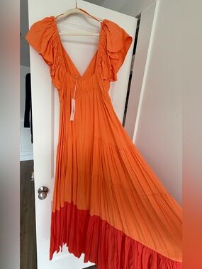 Boho- NWT-Lush-Vibrant Orange Tiered V neck maxi sundress